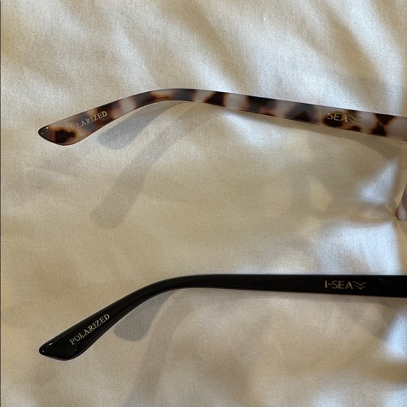 I-Sea Sunglasses Bundle - Picture 5 of 7